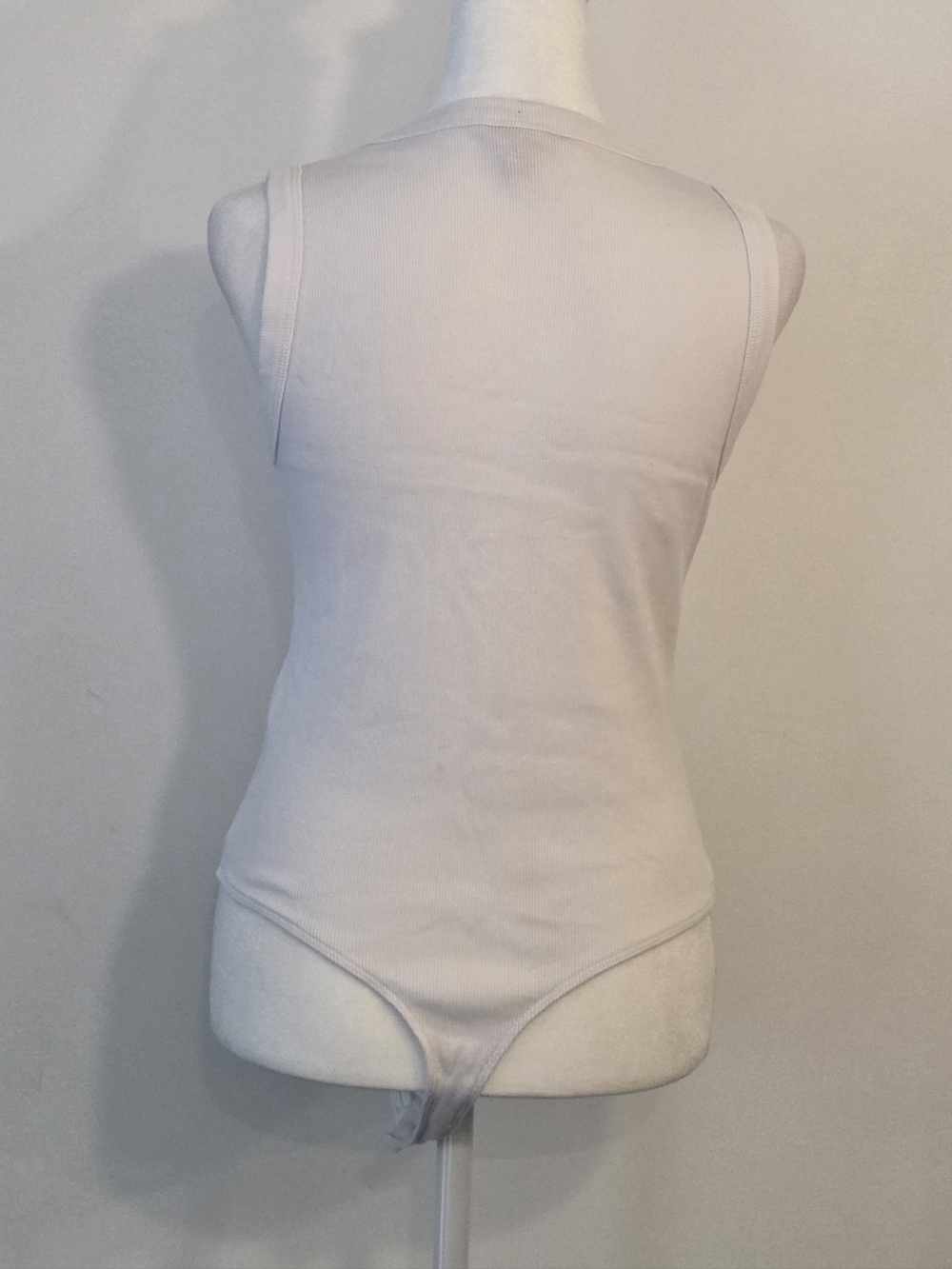 GUESS White Ribbed Logo Tank Bodysuit - Picture 3 of 4